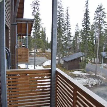 Holiday Karhunvartijan Linna B13 Ruka