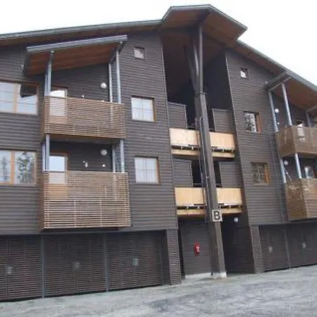 Holiday Karhunvartijan Linna B13 *